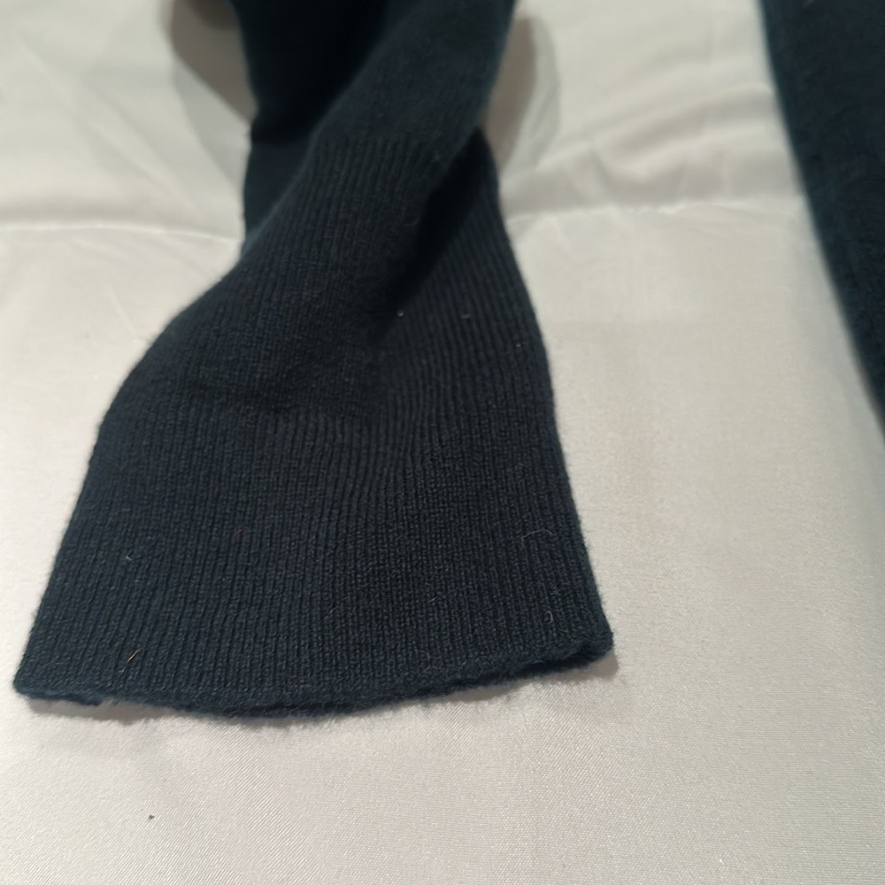 Dunhill button up cardigan sweater - Picture 8 of 9